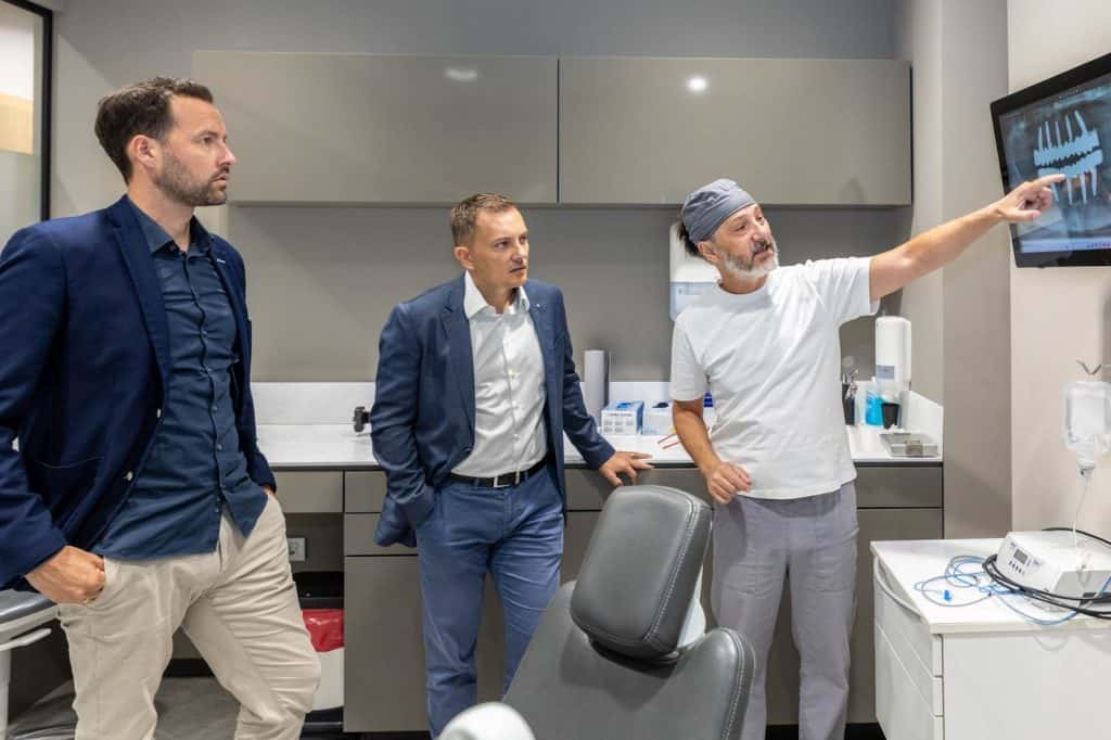 Studio Dental Frntić